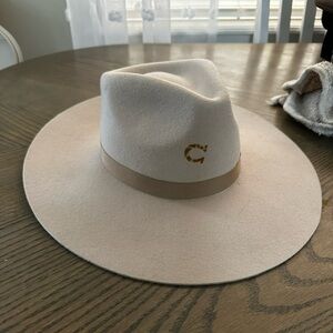 Charlie 1 Horse felt hat
